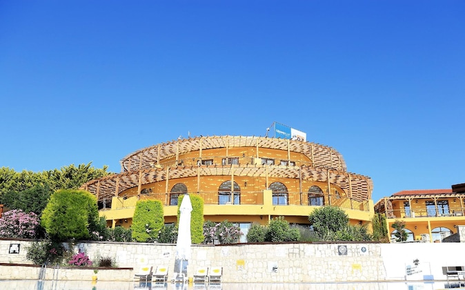 Gallery - Ceshme Plus Hotel
