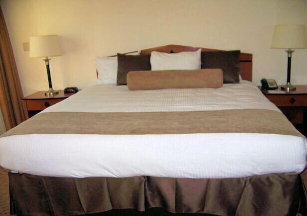 Gallery - Adinkra Plaza Hotel