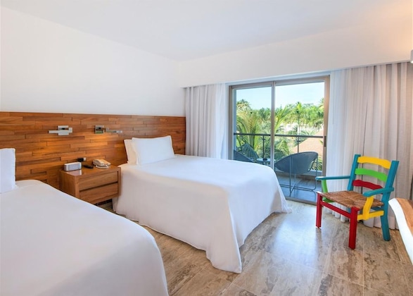 Gallery - Viva V Samana By Wyndham, A Trademark Adults Only