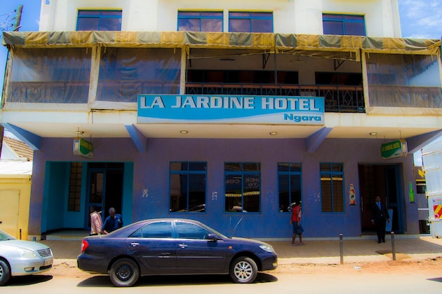 Gallery - La Jardine Hotel