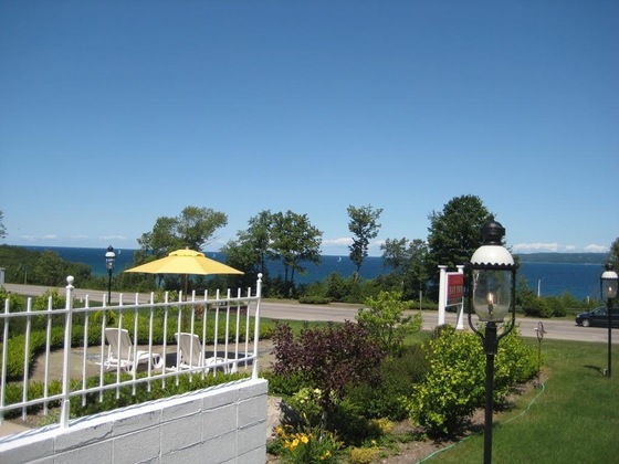 Gallery - Bay Inn Of Petoskey