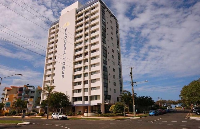 Gallery - Elouera Tower Beachfront Apartments