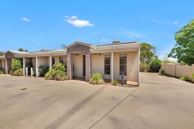 Gallery - Kennedy Holiday Villas
