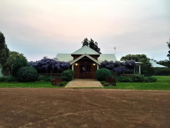 Gallery - Adinfern Estate