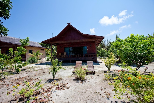Gallery - Pom Pom Island Resort