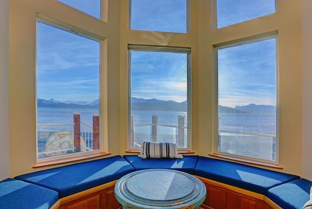 Gallery - Land's End Resort
