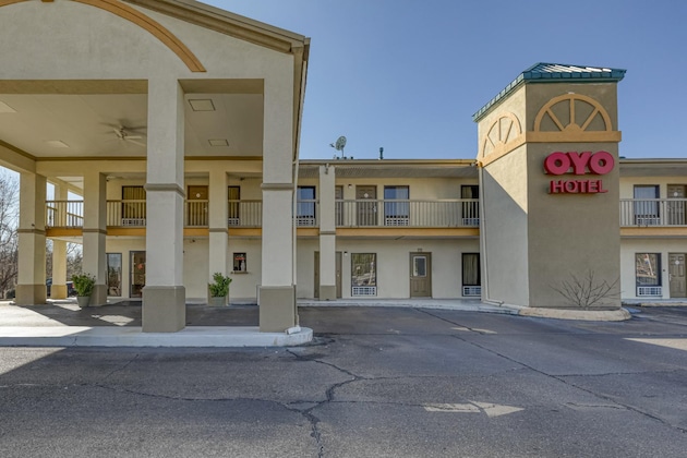 Gallery - Oyo Hotel Grenada West