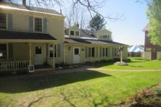Gallery - Inn at Neshobe River
