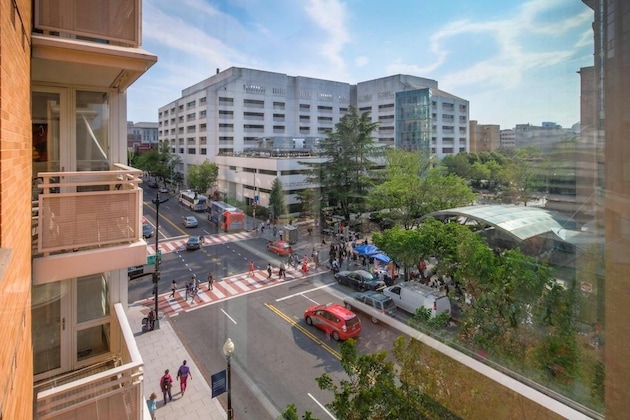 Gallery - Global Luxury Suites At Foggy Bottom