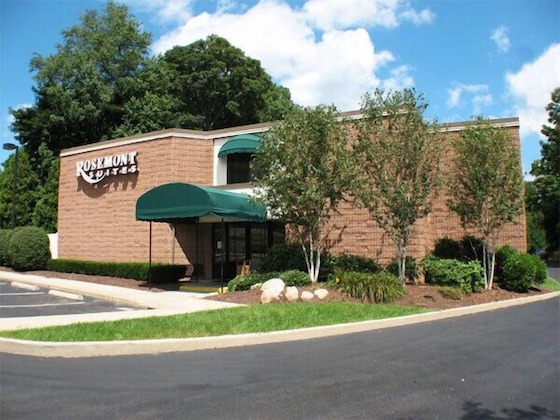 Gallery - Rosemont Suites