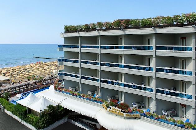 Gallery - Hotel Cavalieri Palace
