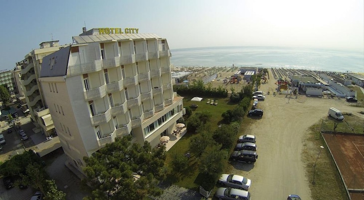Gallery - Hotel City Beach Resort