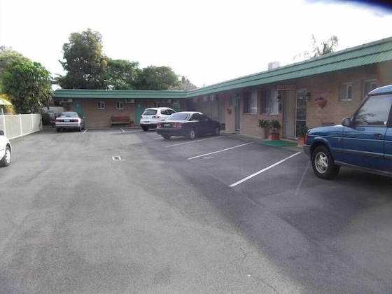 Gallery - Corlette Palms Motor Inn