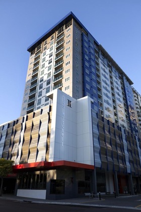 Gallery - H On Mitchell Apartment Hotel