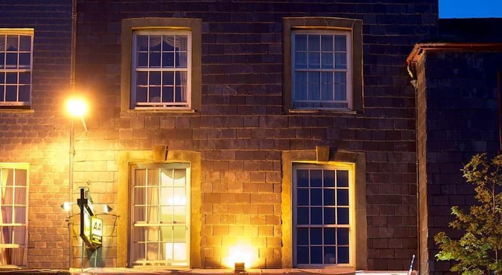 Gallery - The Old Bank Town House