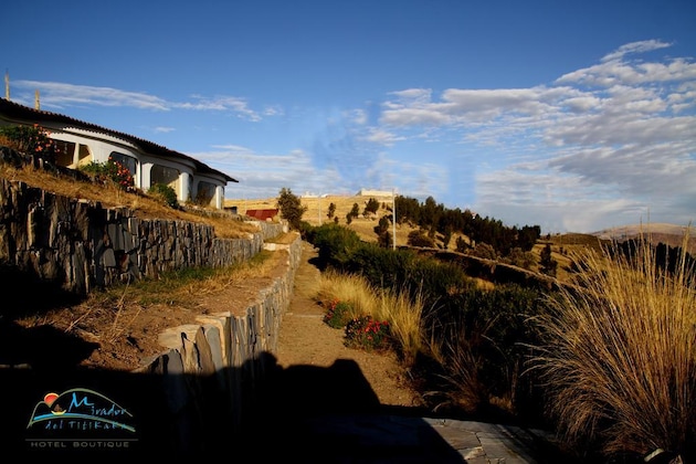 Gallery - Mirador Del Titikaka