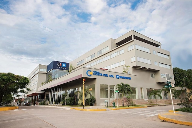 Gallery - Ucayali River Hotel