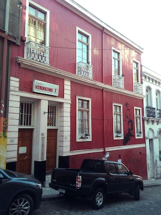 Gallery - Maki Suites