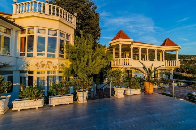 Gallery - Villa Antonio