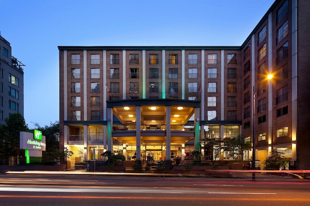 Gallery - Holiday Inn & Suites Vancouver Dt