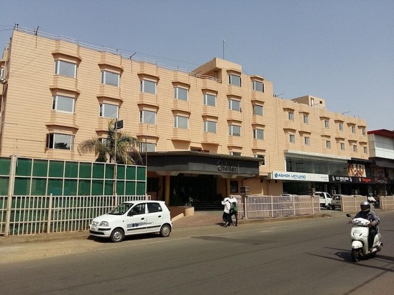 Gallery - Hotel Shelter