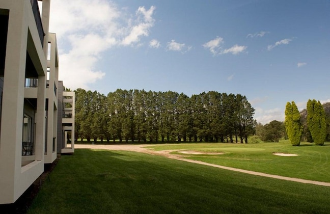 Gallery - Park Proxi Gibraltar Bowral