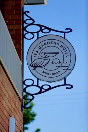 Gallery - Tea Gardens Hotel