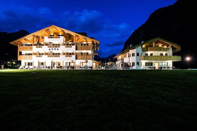 Gallery - Golden Park Resort