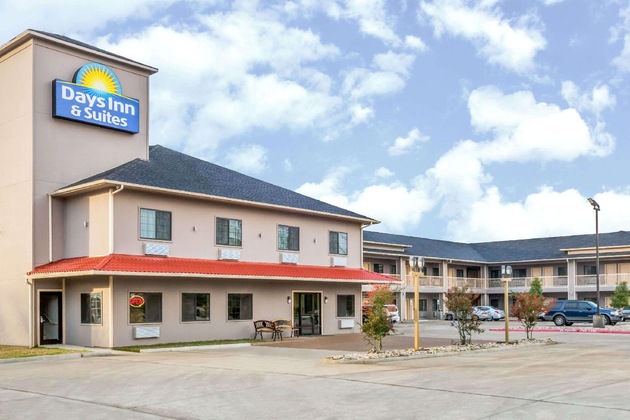 Gallery - Days Inn & Suites By Wyndham Madisonville