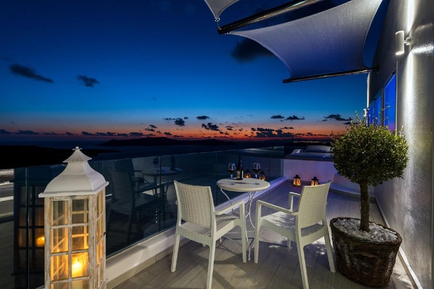 Gallery - Fira Deep Blue Suite