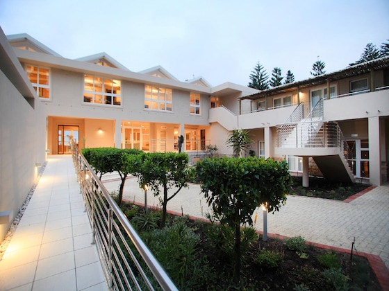 Gallery - Abalone Guest Lodge