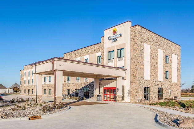 Gallery - Comfort Inn Altoona-Des Moines