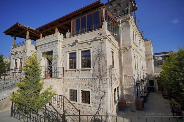 Gallery - Alaturca House