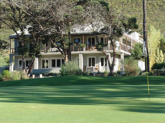 Gallery - Hermanus Lodge On The Green