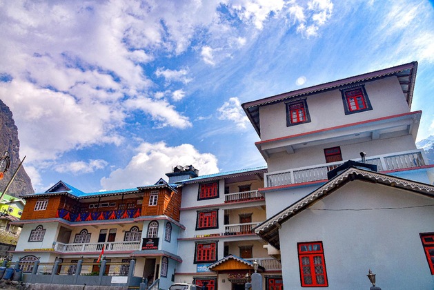 Gallery - Delight Royal Lachung