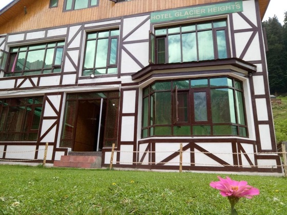 Gallery - Hotel Glacier Heights