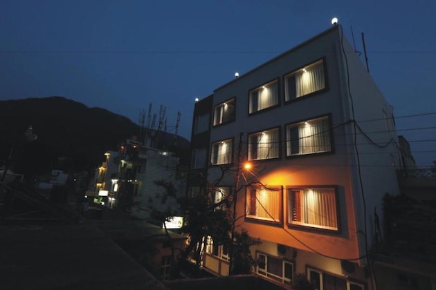 Gallery - Hotel Green View - Behind Pramarth Niketan