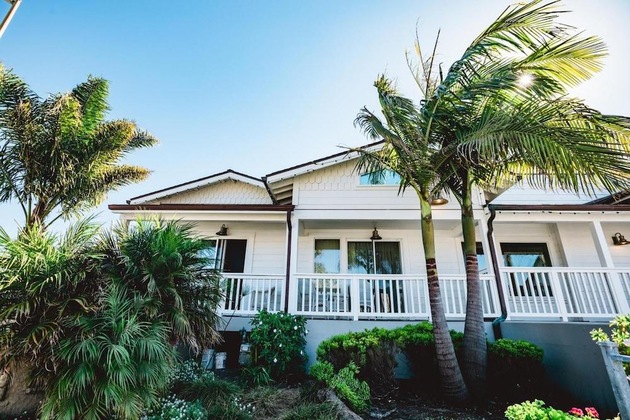 Gallery - On The Beach Bed & Breakfast