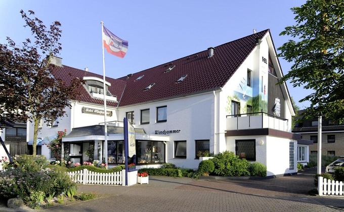 Gallery - Hotel Windjammer