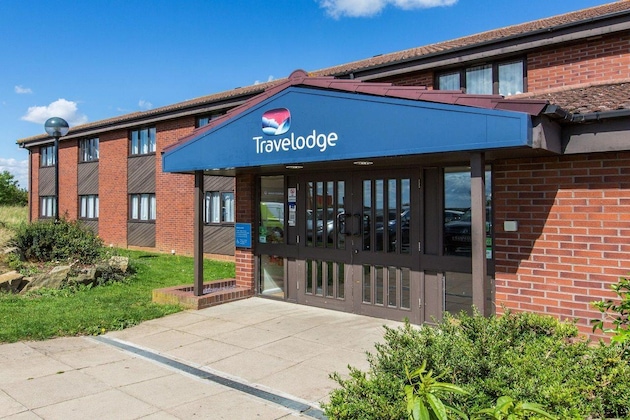 Gallery - Travelodge Huntingdon Fenstanton