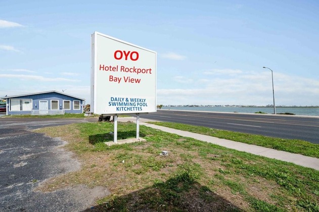 Gallery - Oyo Hotel Rockport- Bay View