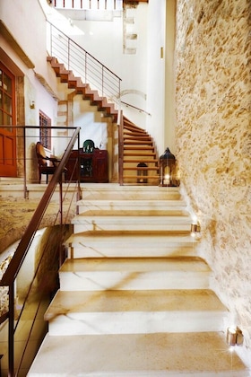 Gallery - Archontiko Old Town Suites