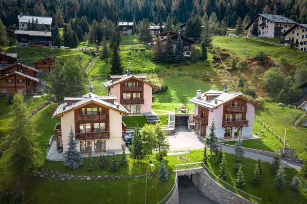 Gallery - Chalet Teola