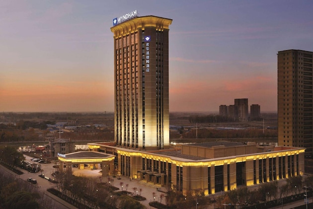 Gallery - Wyndham Urumqi North