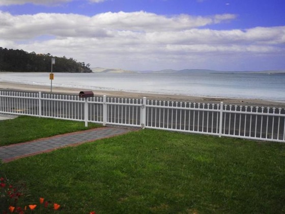 Gallery - The Esplanade Kingston Beachfront