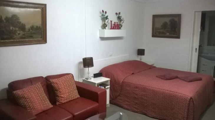 Gallery - Colonial Inn Motel