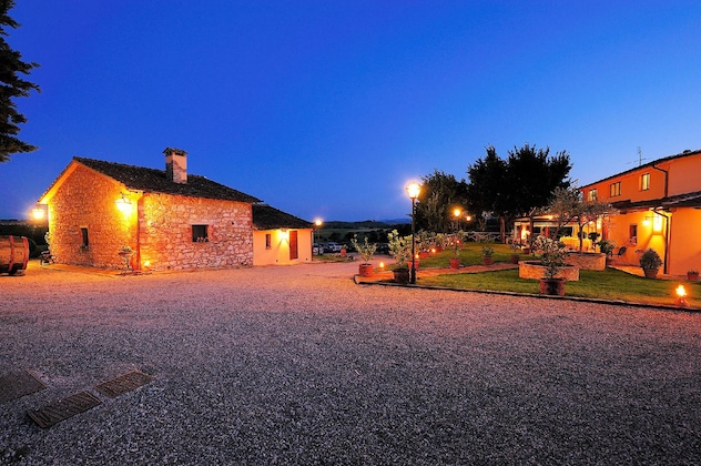 Gallery - Borgo Mandoleto