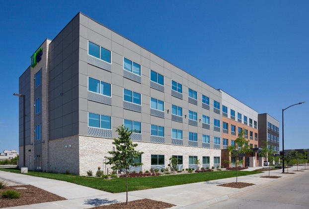 Gallery - Holiday Inn Express & Suites Des Moines Downtown By Ihg