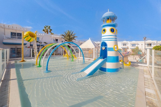 Gallery - Hotel Arena Beach