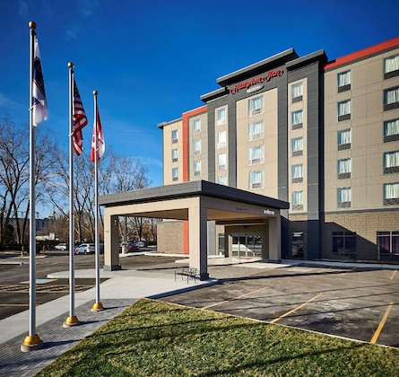 Gallery - Hampton Inn By Hilton Sarnia Point Edward